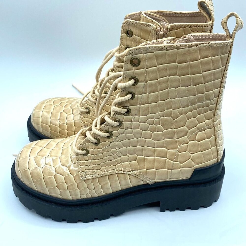 Urban Outfitters Womens Faux Croco Lace Up Platform Boot Sz 8 Beige Zip NWOB - Picture 6 of 12